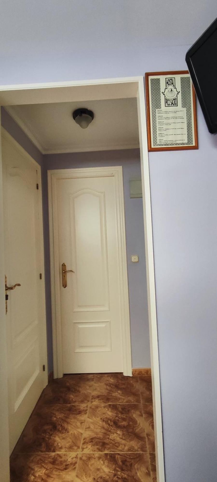 Pico Sacro I Hostal-Pension 산티아고데콤포스텔라 객실 사진